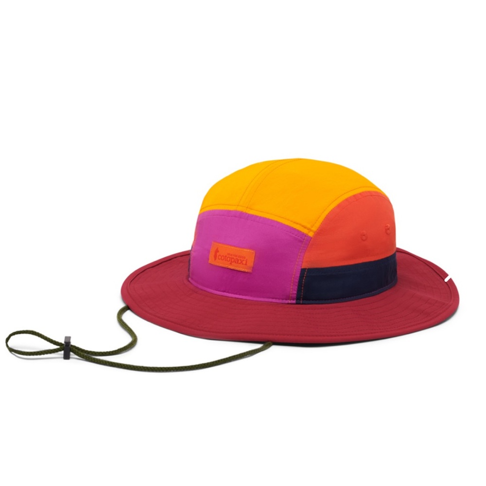 Women's Cotopaxi Tech Bucket Hat in Foxglove & Raspberry